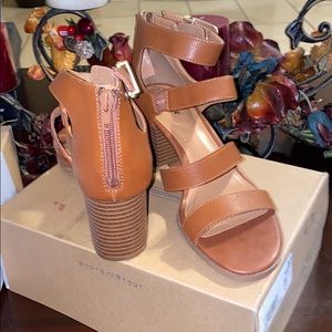 Style & Co Shoes - Style & Co Tan Heel Sandal Size 8.5/9.5/10 Style & Co Shoes - Style & Co Tan Heel Sandal Size 8.5/9.5/10